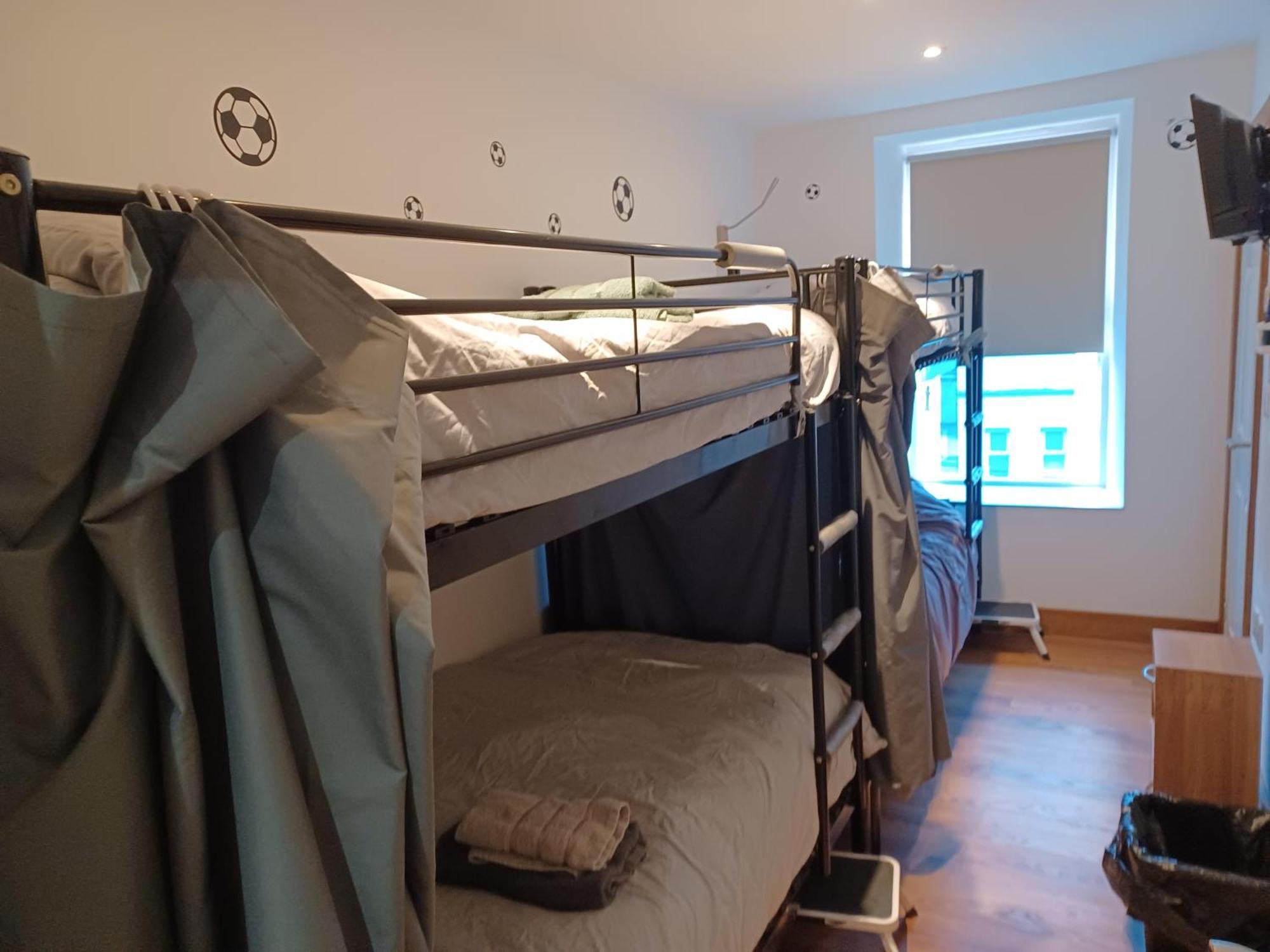 Voyage Hostel - Rooms With Shared Kitchen Douglas Bagian luar foto